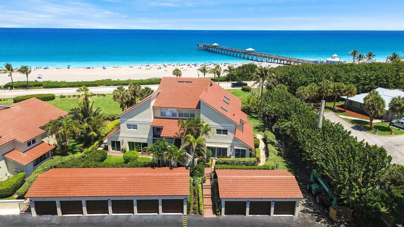2 bedroom 2 bath Residential for sale at 4161 S Us Highway 1 # N1, Jupiter FL 33477