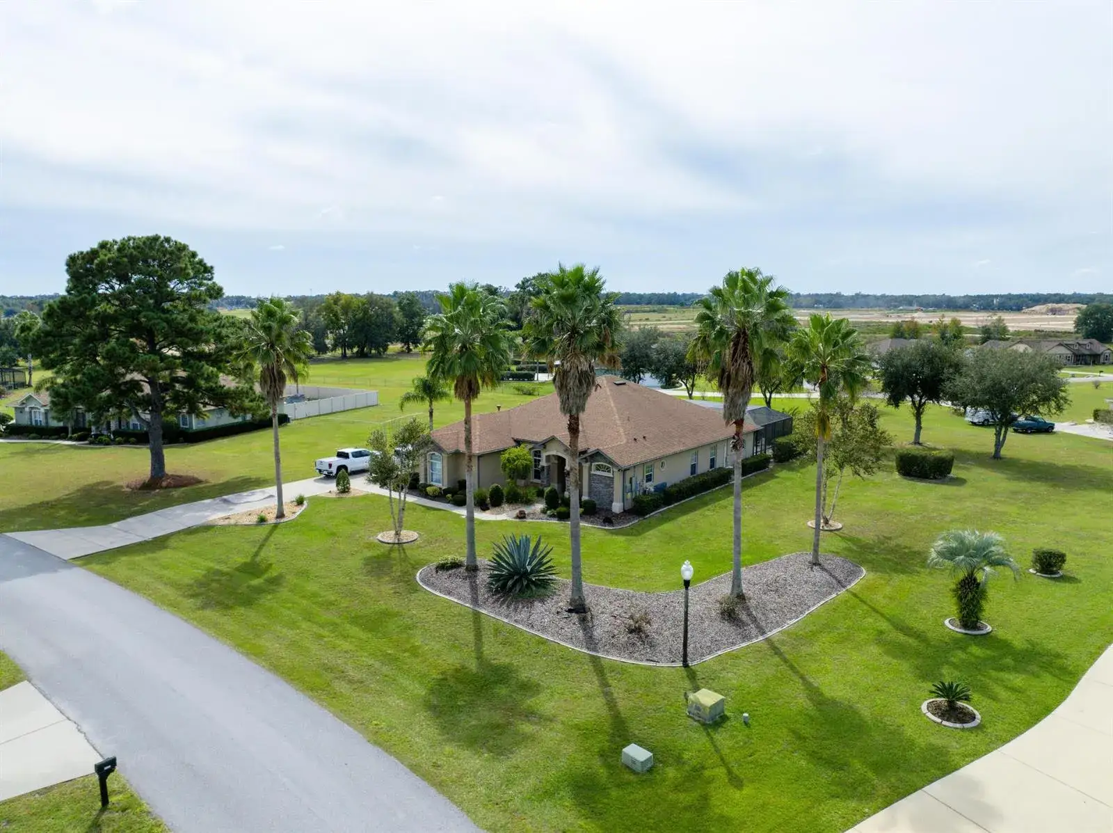 3 bedroom 3 bath Residential for sale at 9908 SE 67th Avenue Road, FL 34420