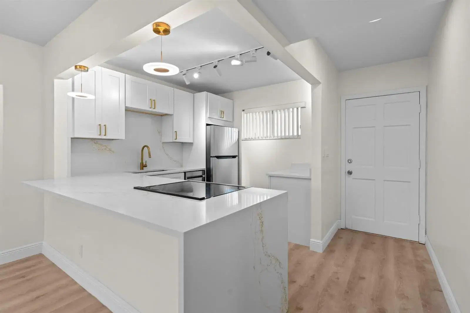 2 bedroom 1 bath Residential for sale at 2647 Garden Drive # 101, Lake Worth FL 33461