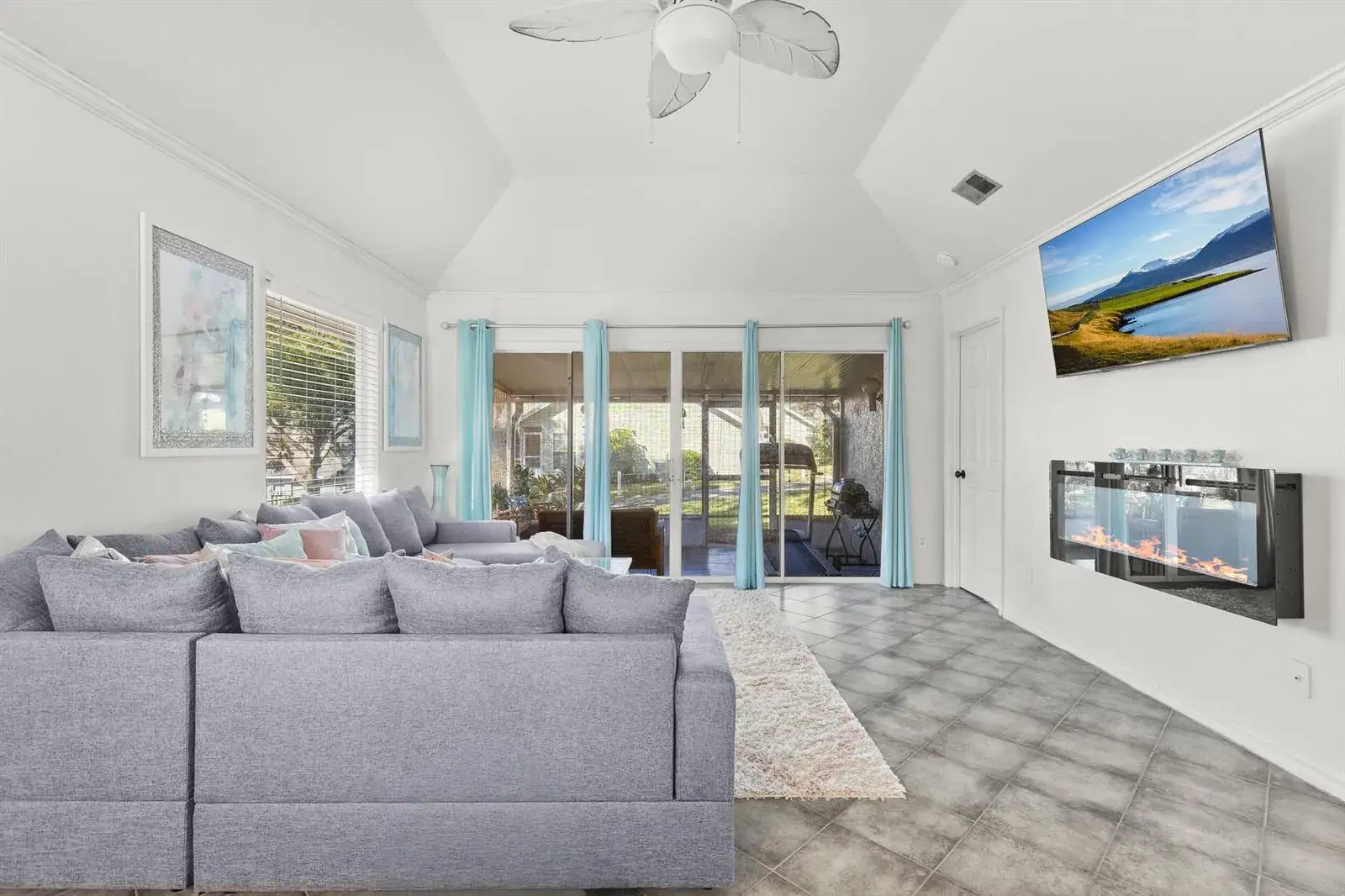 2 bedroom 2 bath Residential for sale at 1329 Villa Lane # 45, FL 32712