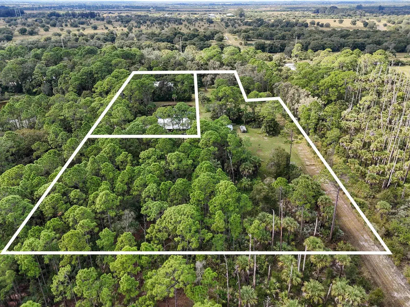 3 bedroom 2 bath Residential for sale at 5782 Russakis Road, Fort Pierce FL 34951