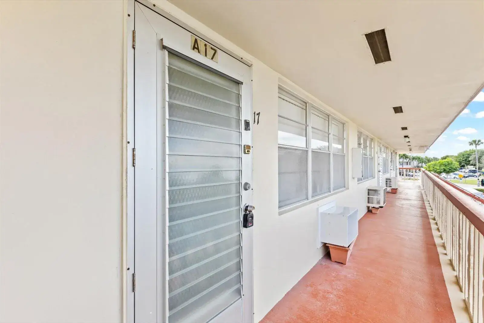 1 bedroom 1 bath Residential for sale at 17 Andover A, West Palm Beach FL 33417
