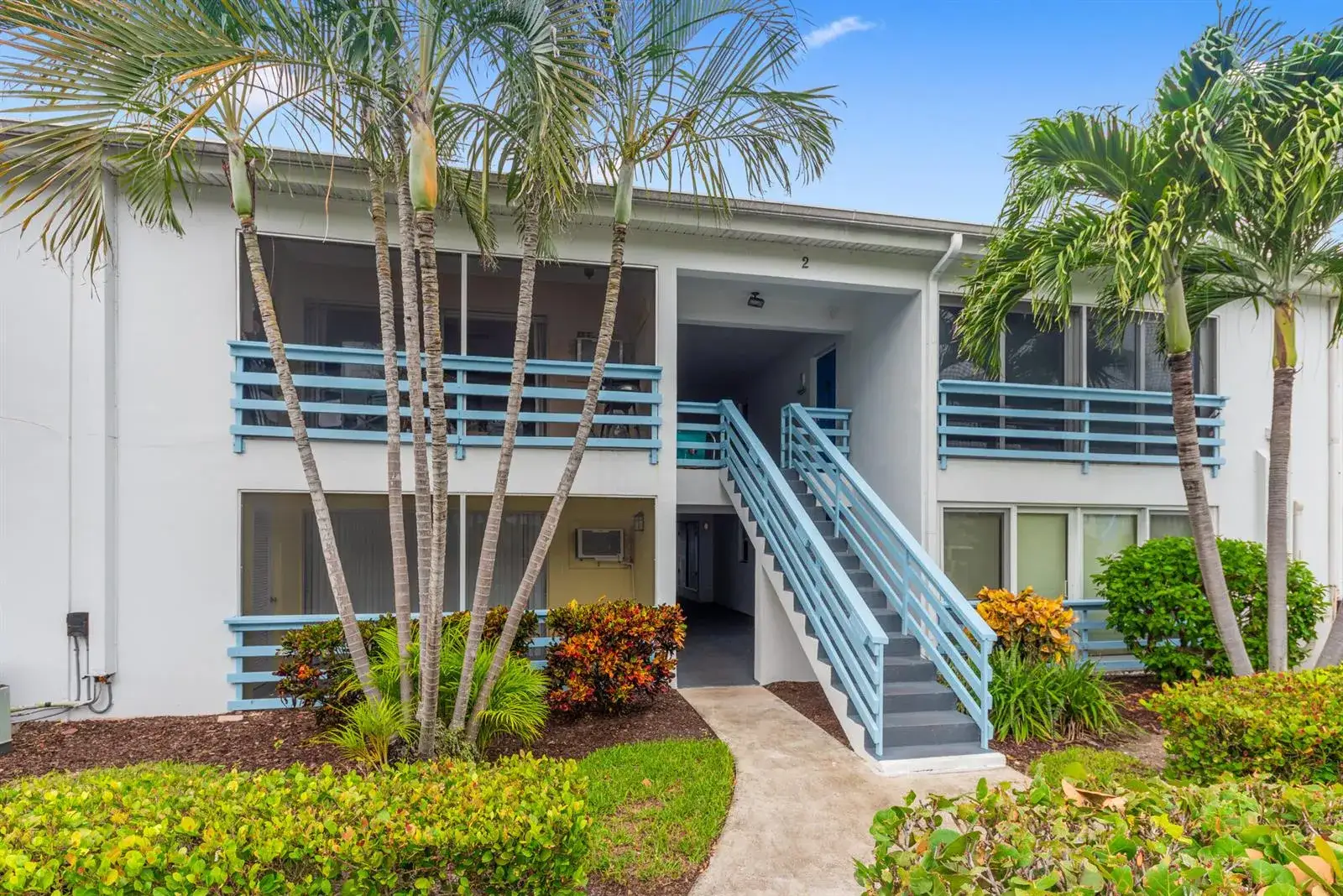 1 bedroom 1 bath Residential for sale at 11000 S Ocean Drive # 2, Jensen Beach FL 34957