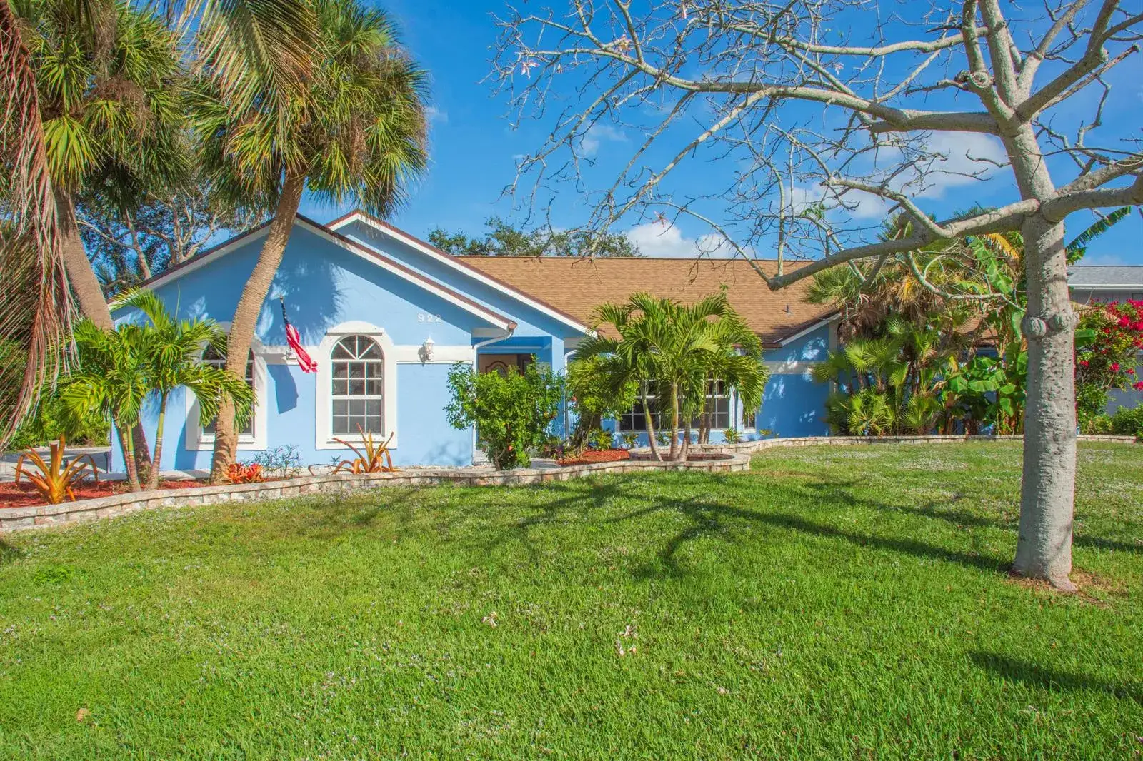 2 bedroom 2 bath Residential Lease for rent at 922 Jackson Way, Fort Pierce FL 34949