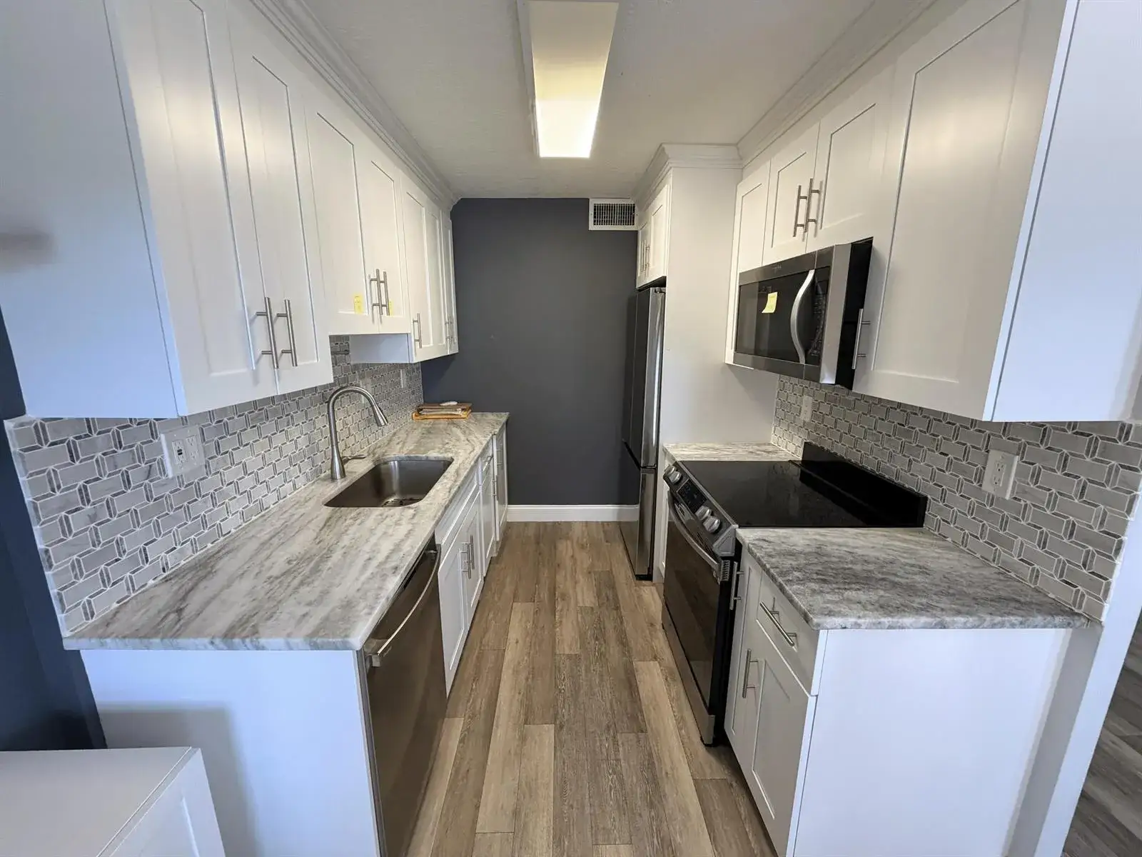 2 bedroom 1 bath Residential for sale at 3038 Guildford C # 3038, Boca Raton FL 33434
