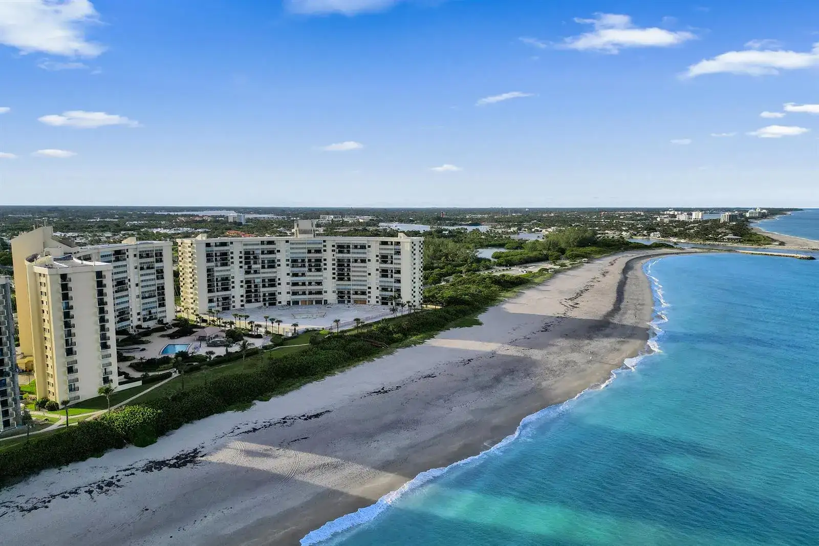 2 bedroom 2 bath Residential Lease for rent at 300 Ocean Trail Way # 410, Jupiter FL 33477