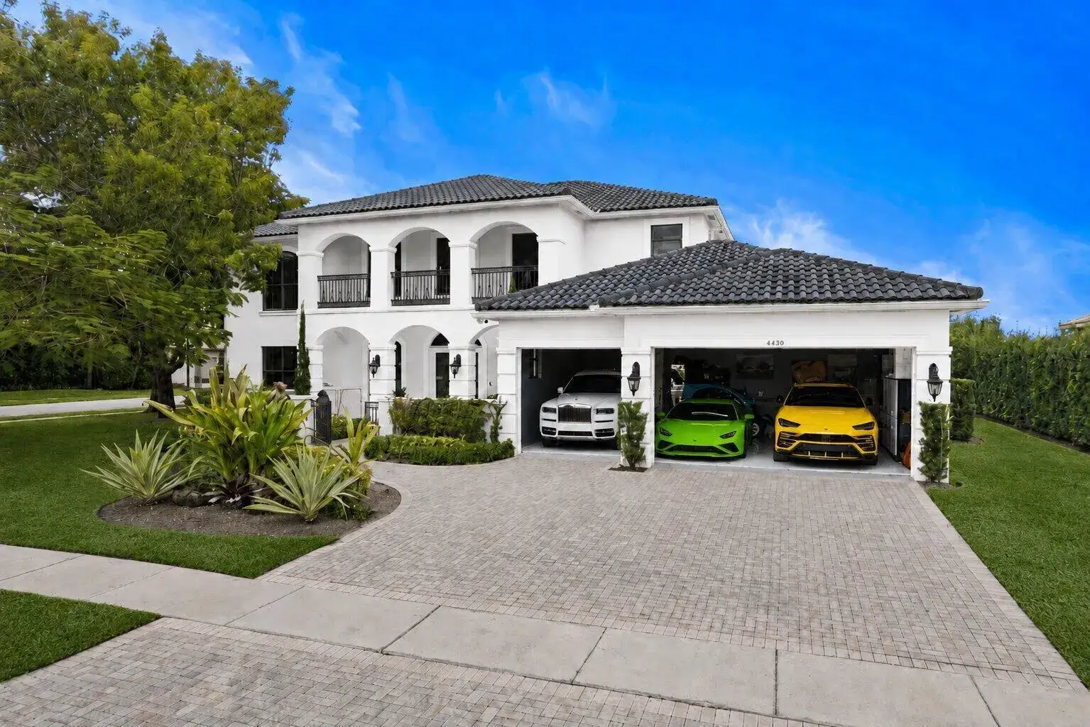6 bedroom 4 bath Residential for sale at 4430 Island Reef Drive, Wellington FL 33449