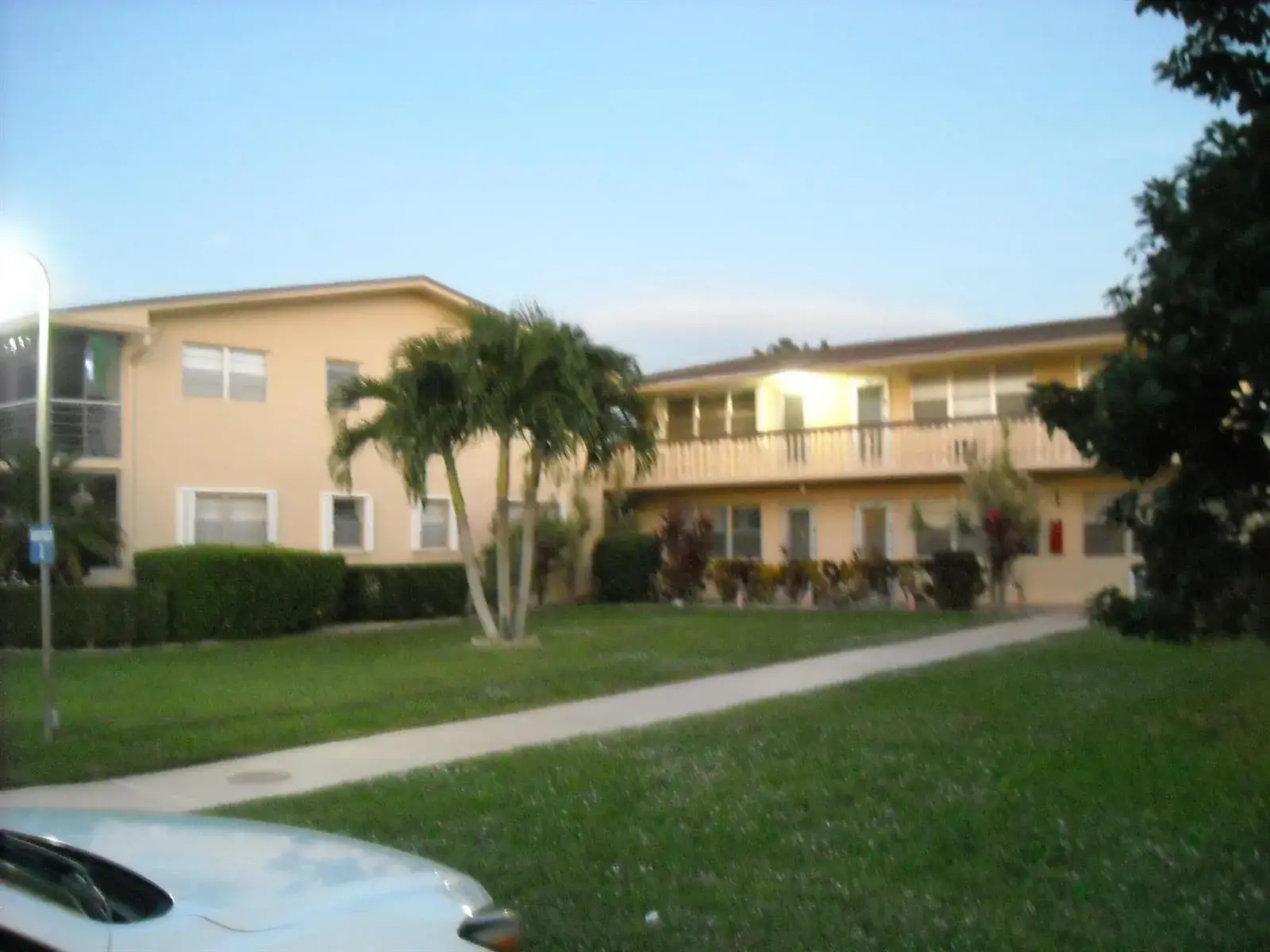 1 bedroom 1 bath Residential for sale at 216 Sheffield I, West Palm Beach FL 33417