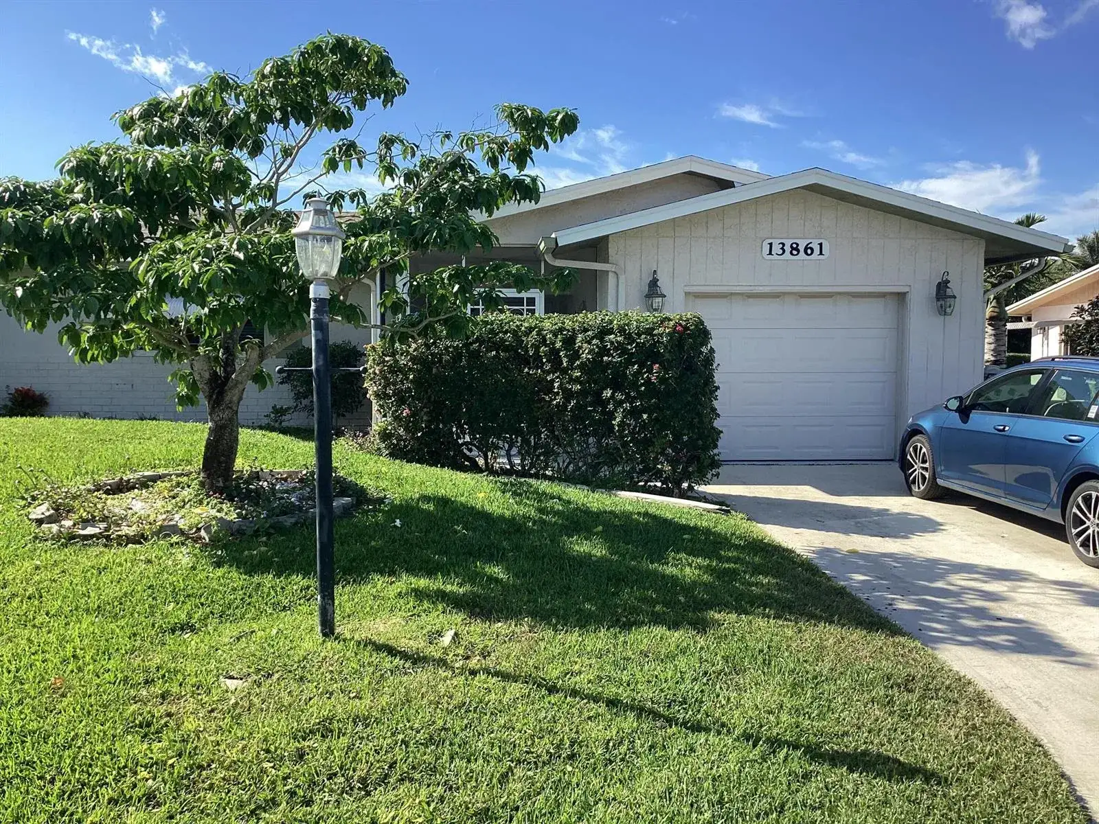 2 bedroom 2 bath Residential for sale at 13861 Packard Terrace, Delray Beach FL 33484