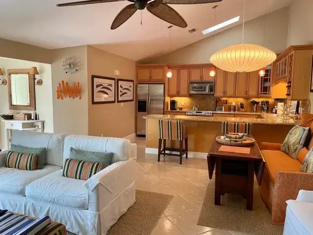 2 bedroom 2 bath Residential Lease for rent at 1801 S Us Highway 1 # 17c, Jupiter FL 33477