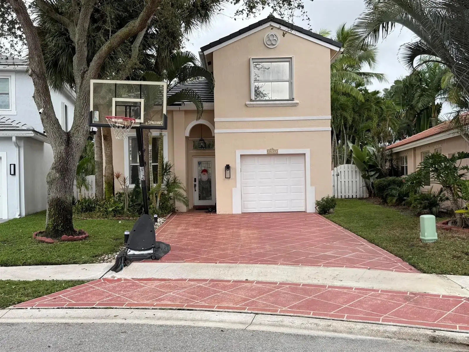 3 bedroom 2 bath Residential for sale at 5655 La Quinta Court, Lake Worth FL 33463
