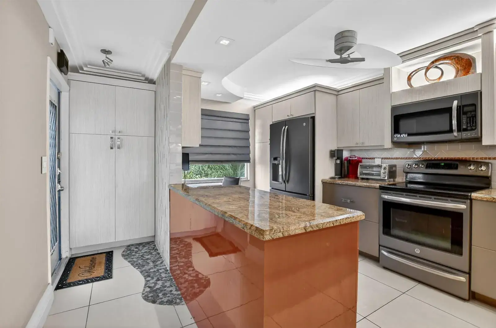 2 bedroom 2 bath Residential for sale at 3080 Yarmouth D, Boca Raton FL 33434