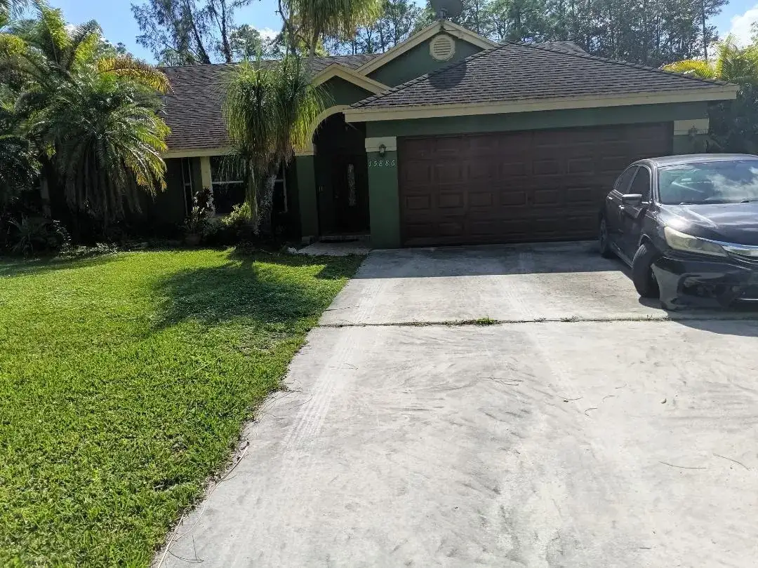 4 bedroom 3 bath Residential for sale at 15886 85th Road N, FL 33470
