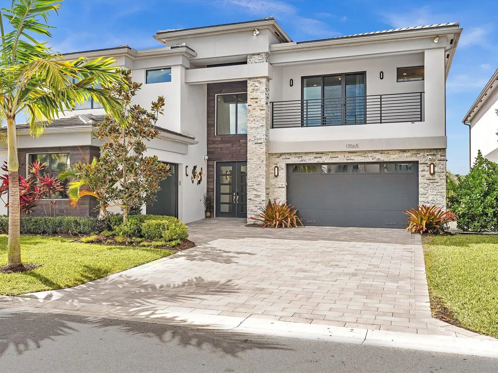 5 bedroom 5 bath Residential for sale at 17065 Rainbow Falls Trail, Boca Raton FL 33496