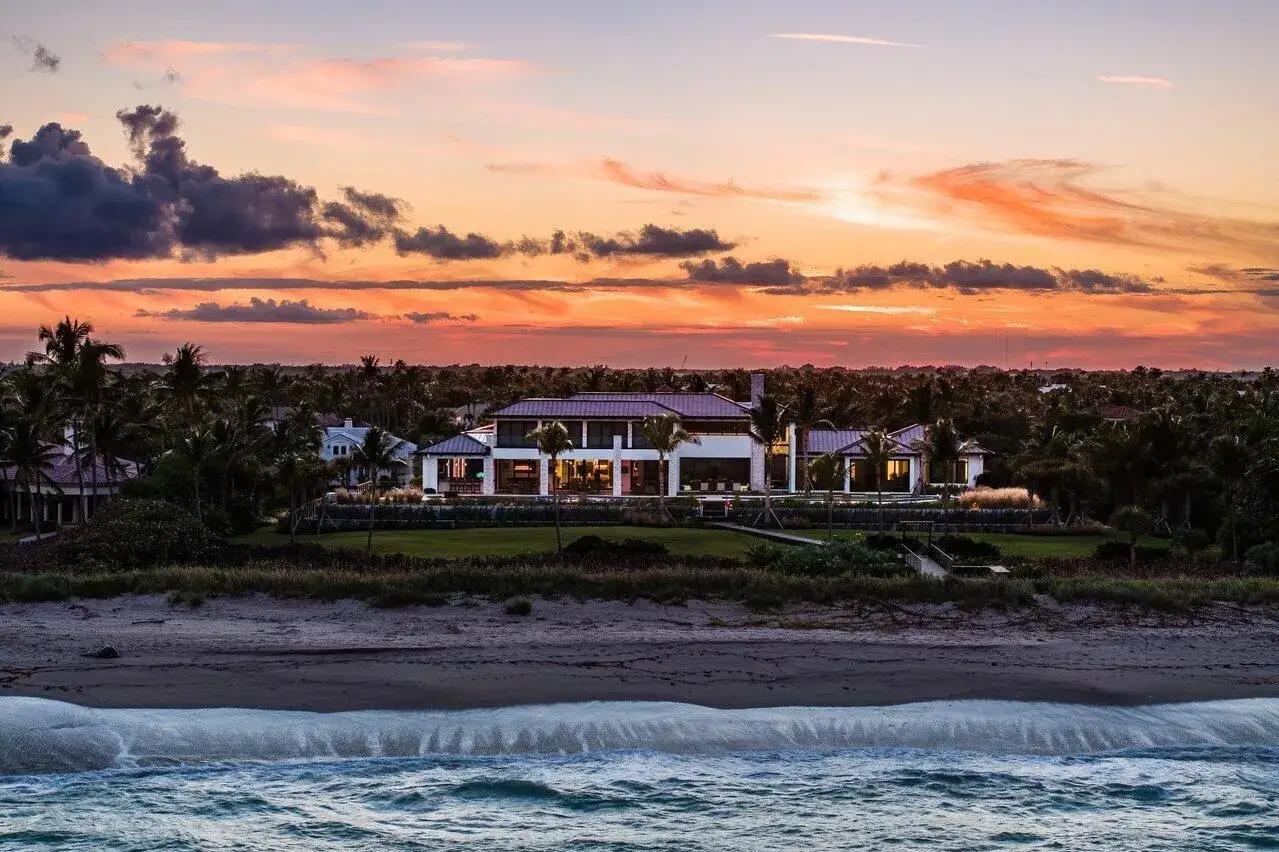5 bedroom 7 bath Residential for sale at 3016 SE Dune Drive, Stuart FL 34996