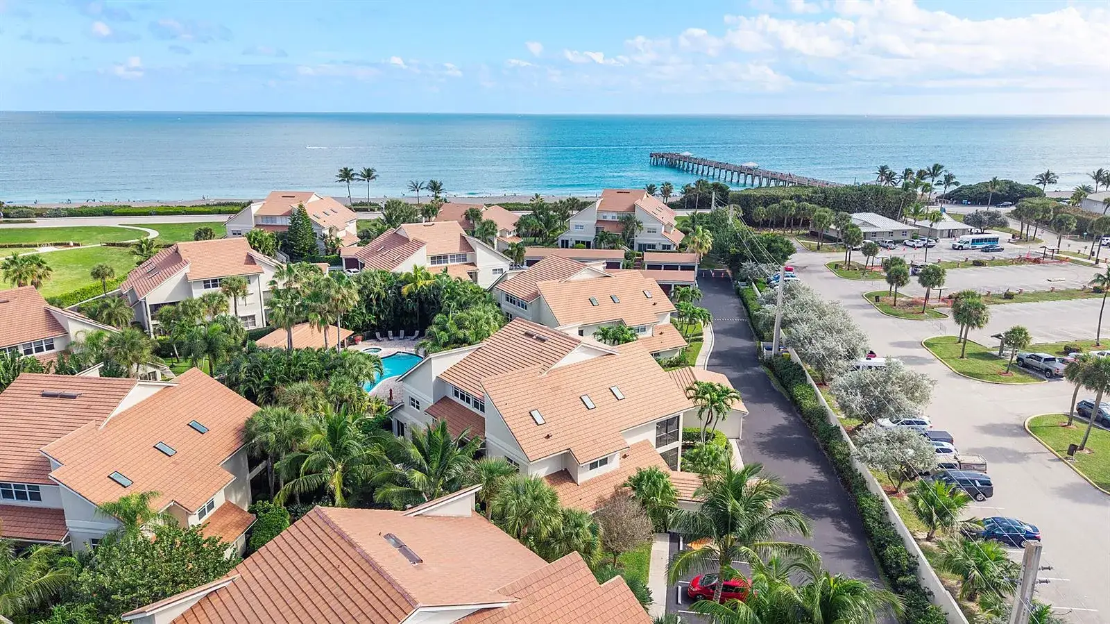 2 bedroom 2 bath Residential for sale at 4161 S Us Highway 1 # G1, Jupiter FL 33477