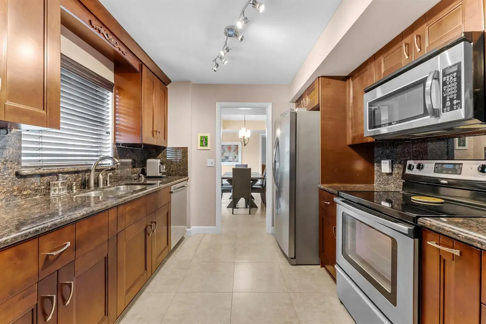 3 bedroom 2 bath Residential for sale at 6300 NW 2nd Avenue # 201, Boca Raton FL 33487