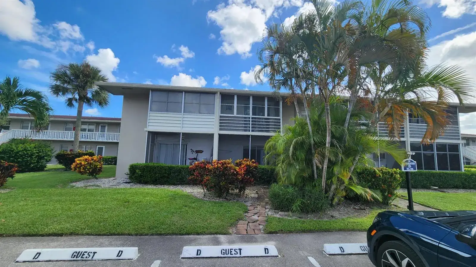1 bedroom 1 bath Residential for sale at 91 Coventry D, West Palm Beach FL 33417