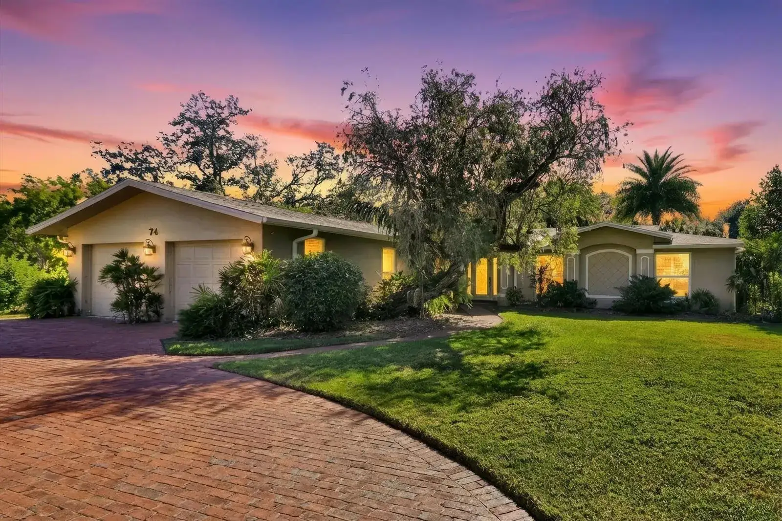 3 bedroom 2 bath Residential for sale at 74 Aqua Lane, FL 33903