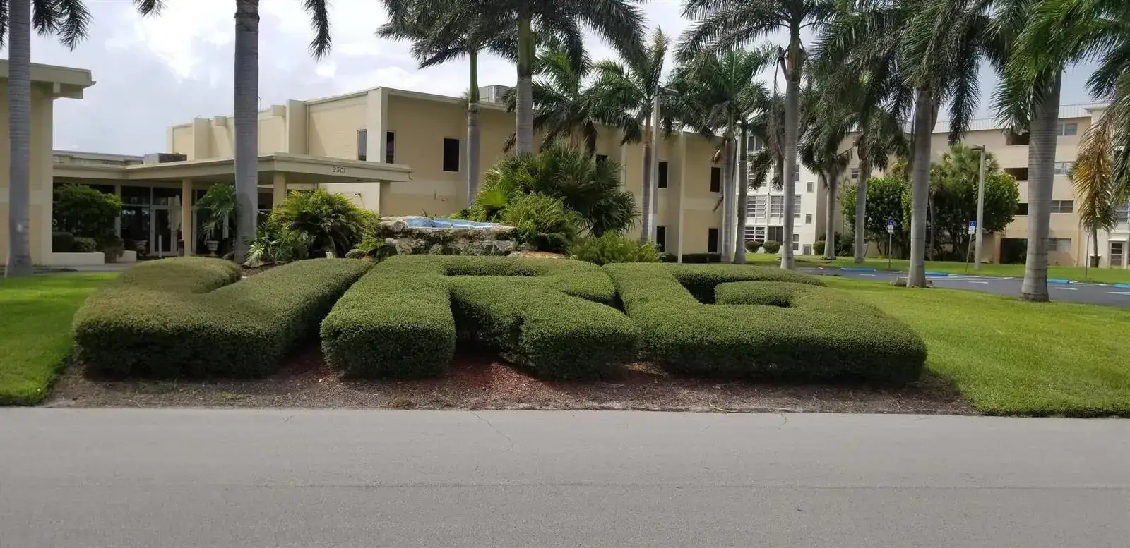 1 bedroom 1 bath Residential for sale at 300 NE 26th Avenue # 305, Boynton Beach FL 33435
