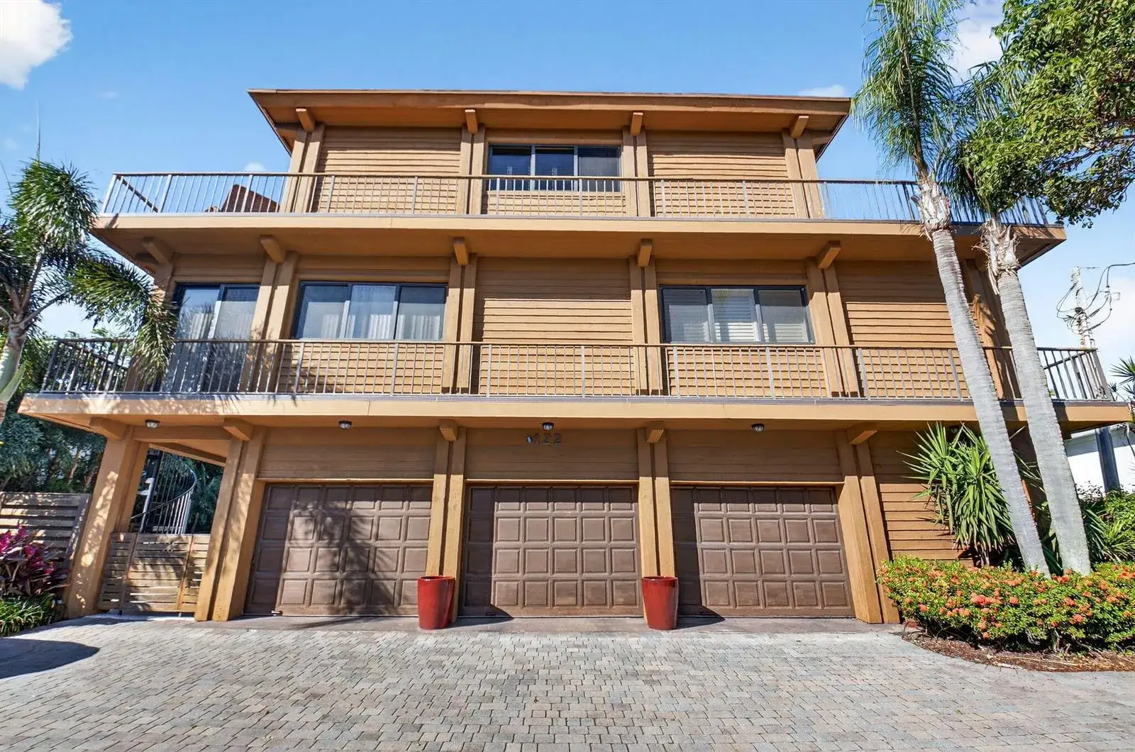 2 bedroom 2 bath Residential for sale at 122 Andrews Avenue # C, Delray Beach FL 33483
