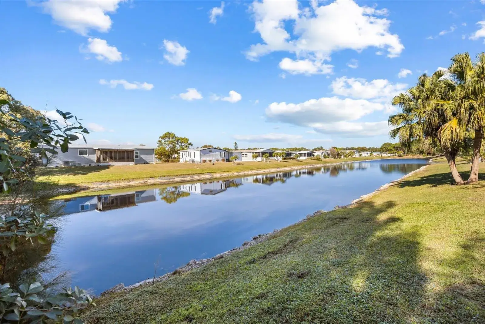 2 bedroom 2 bath Residential for sale at 8221 Cinnamon Lane, Port St. Lucie FL 34952