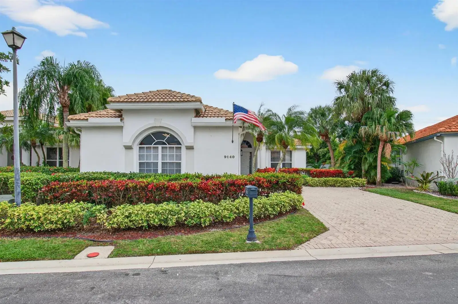 3 bedroom 2 bath Residential for sale at 9140 Long Lake Palm Drive, Boca Raton FL 33496