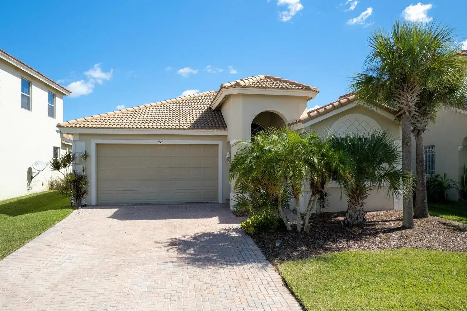 3 bedroom 2 bath Residential for sale at 754 Aberfoyle Avenue, Fort Pierce FL 34947