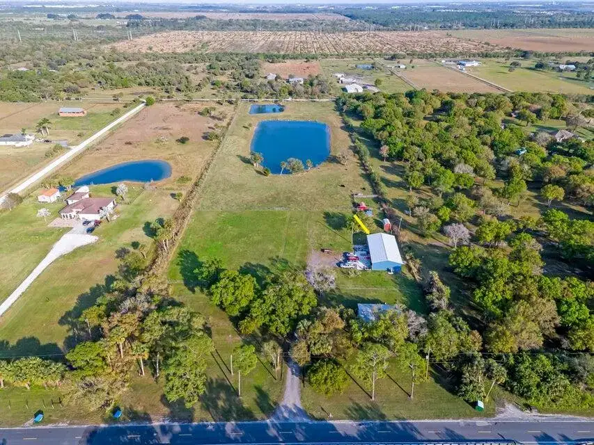 3 bedroom 2 bath Residential for sale at 2410 S Brocksmith Road, Fort Pierce FL 34945