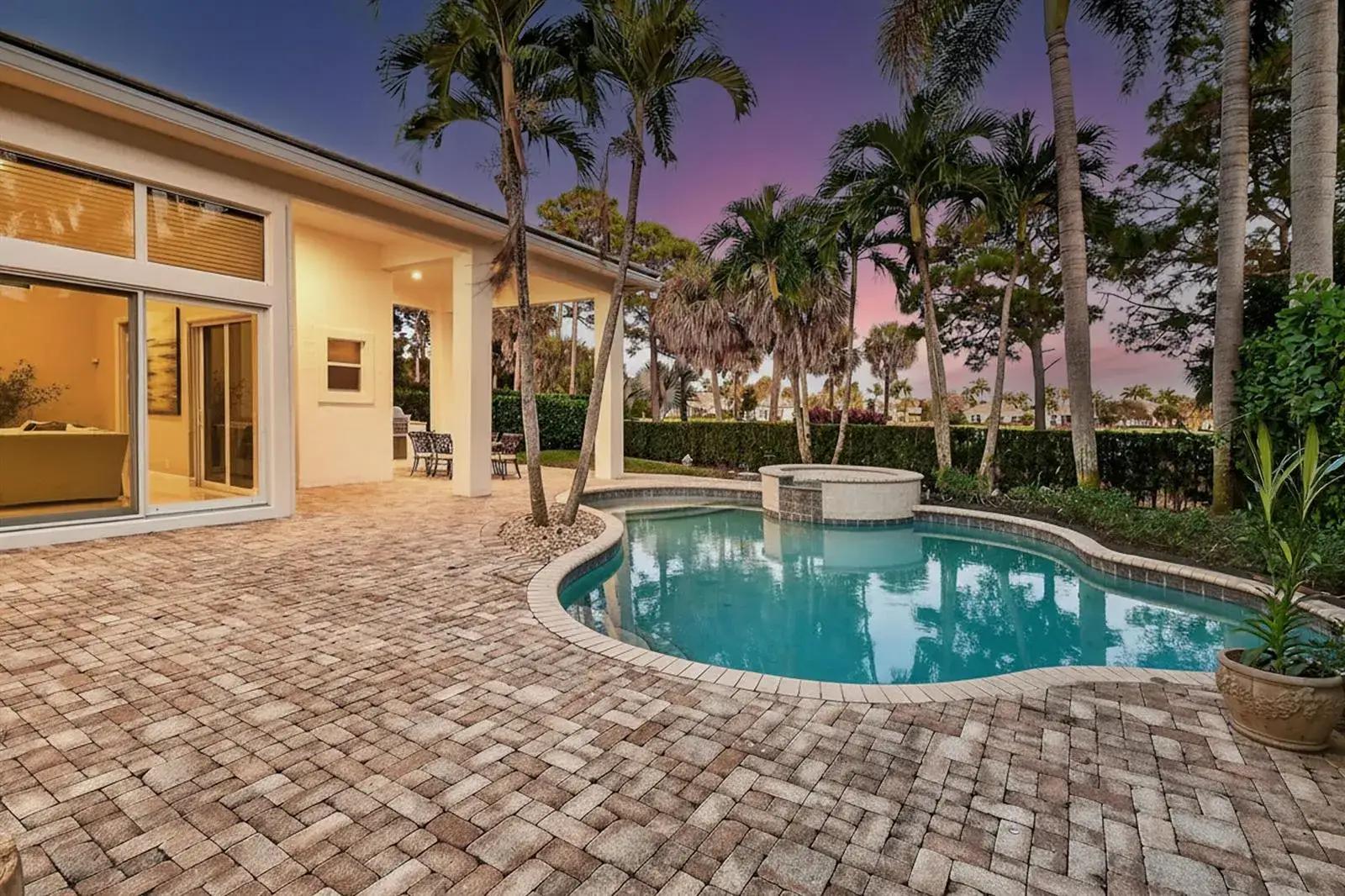 3 bedroom 4 bath Residential for sale at 236 Montant Drive, Palm Beach Gardens FL 33410