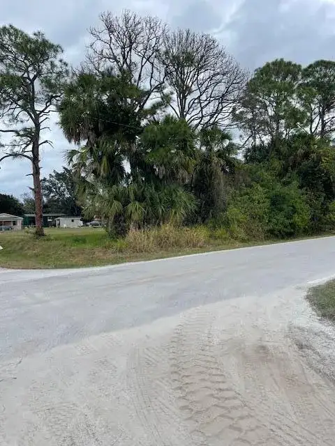 Xxx N 45th Street, Fort Pierce FL 34946