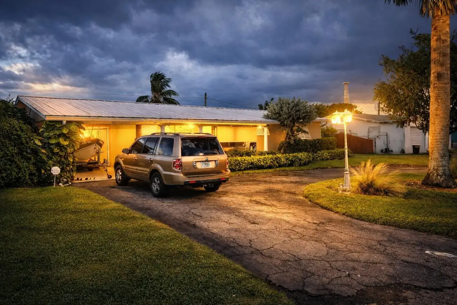 2 bedroom 2 bath Residential for sale at 3526 Elizabeth Road, FL 33461