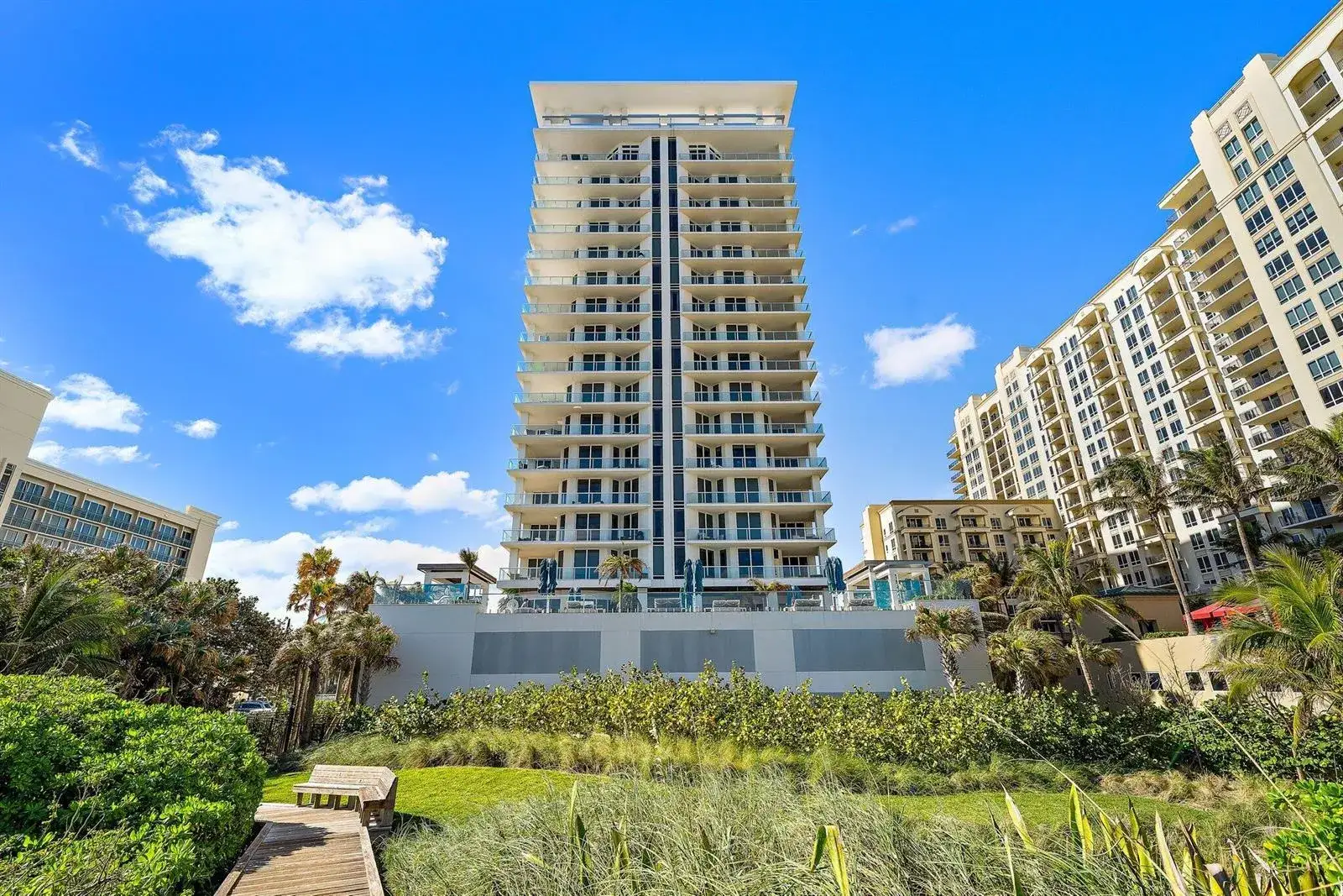 3 bedroom 3 bath Residential Lease for rent at 3730 N Ocean Drive # 9d, Singer Island FL 33404