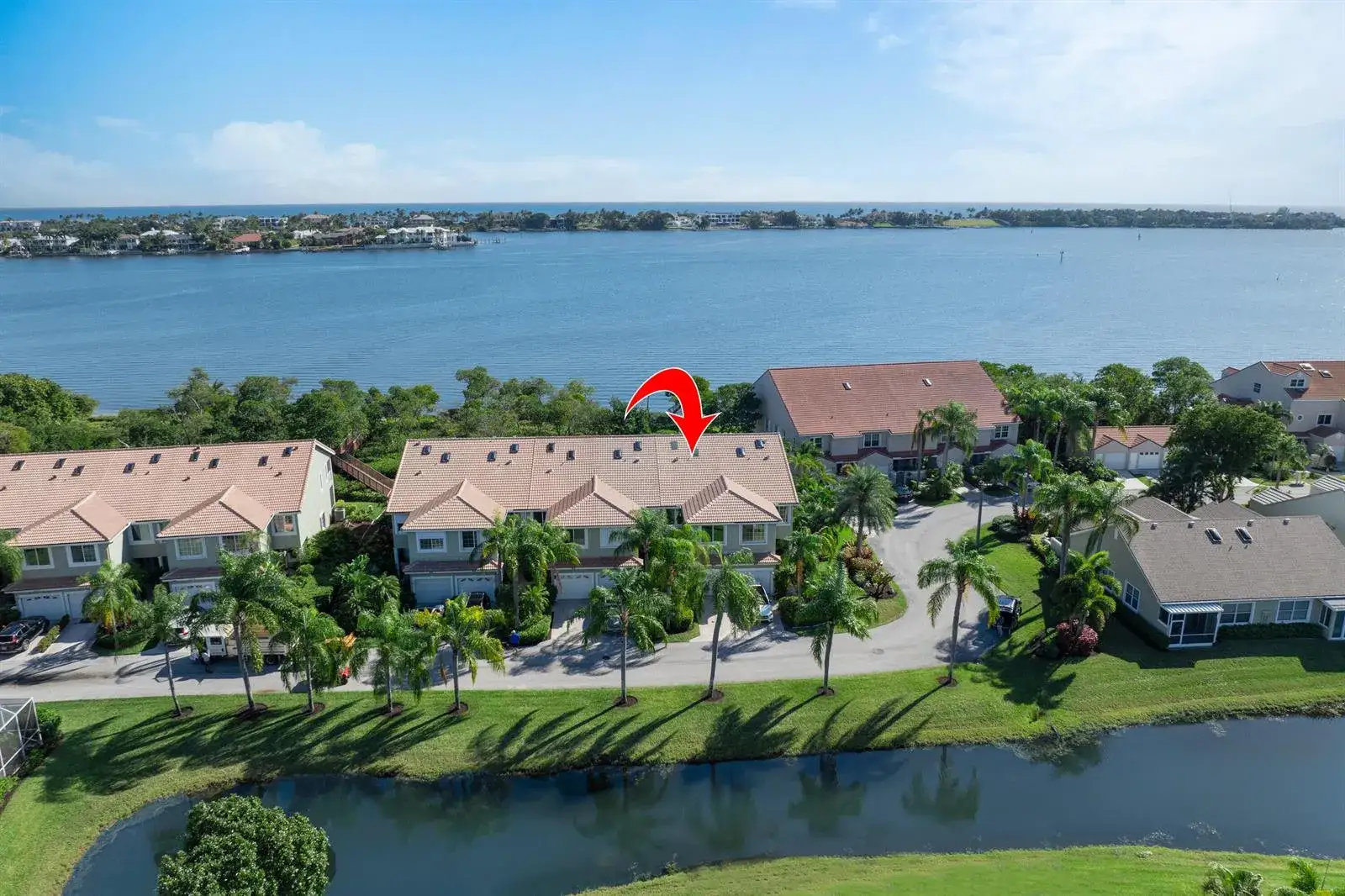 3 bedroom 2 bath Residential for sale at 88 N Lakeshore Drive, Hypoluxo FL 33462