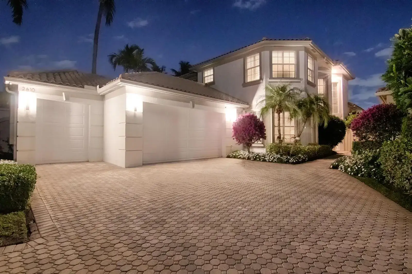 5 bedroom 5 bath Residential for sale at 2610 Players Court, Wellington FL 33414