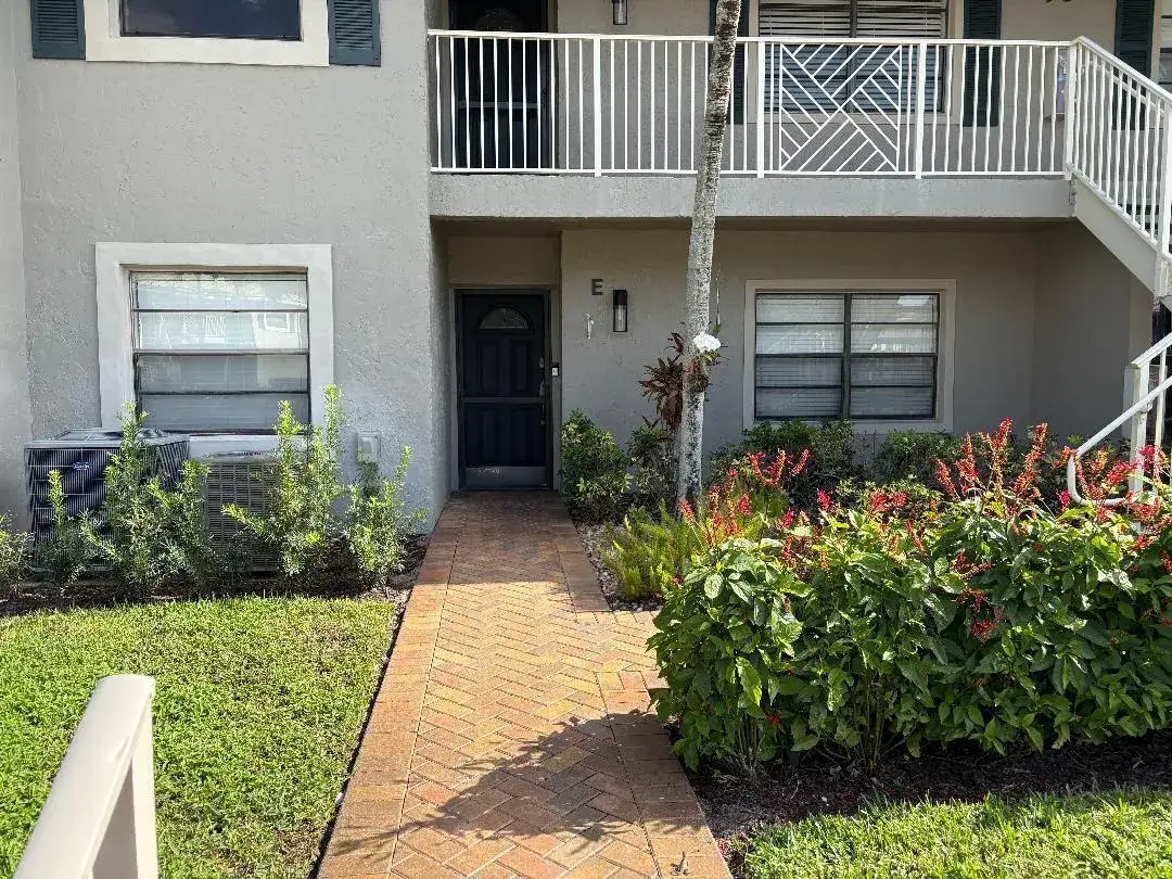 2 bedroom 2 bath Residential for sale at 50 Stratford Lane, Boynton Beach FL 33436