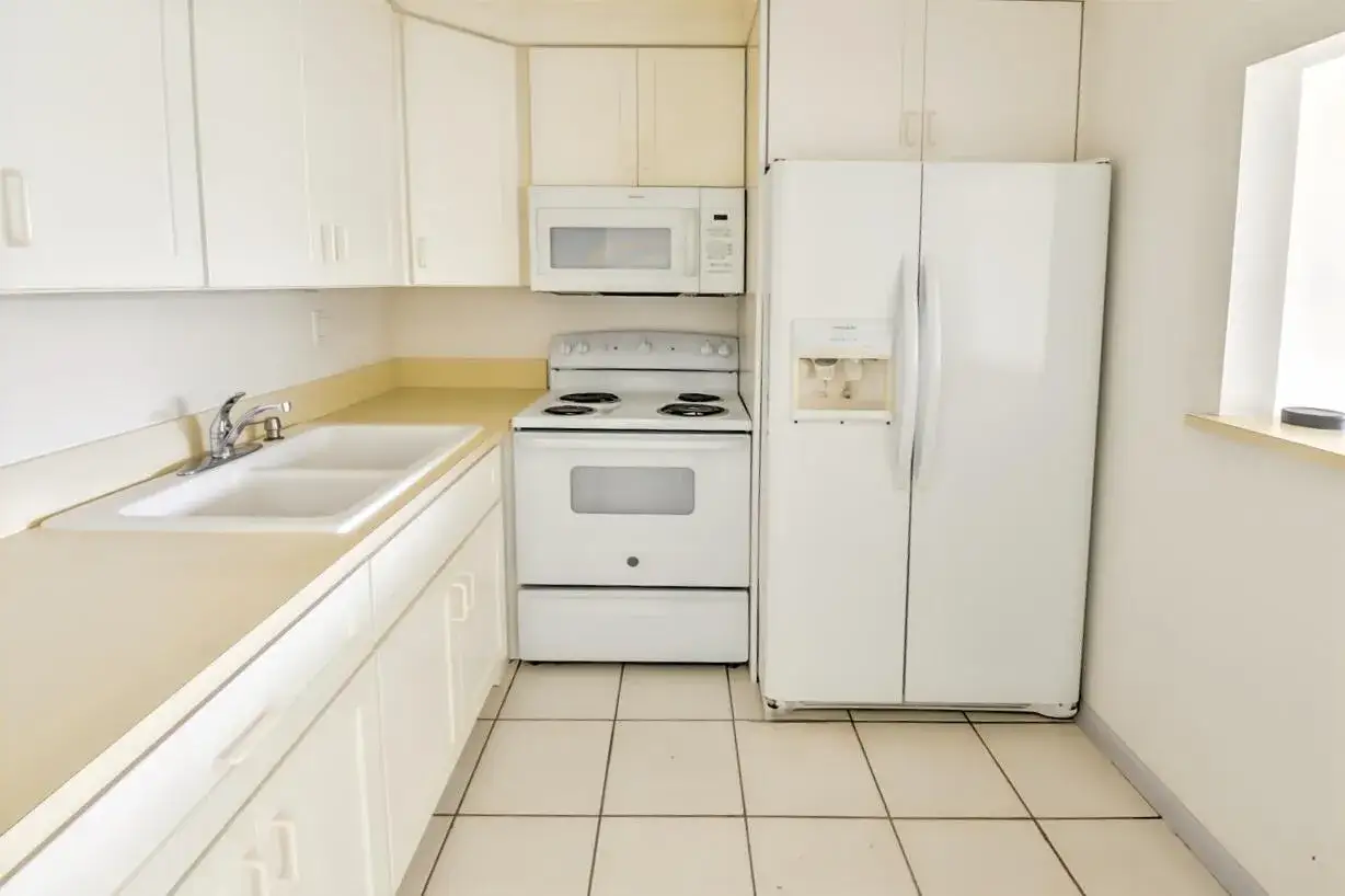 164 Andover G, West Palm Beach FL 33417