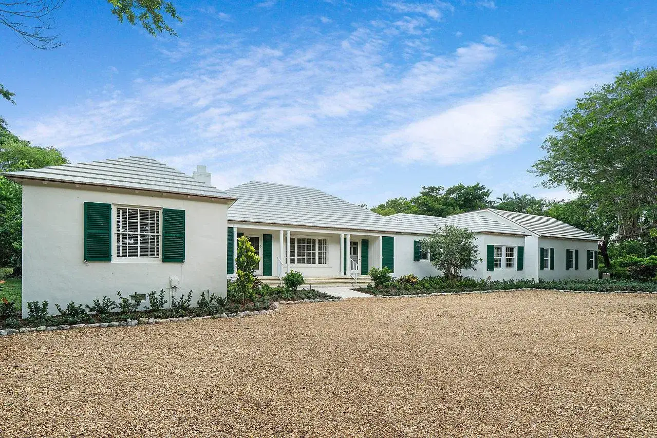 4 bedroom 3 bath Residential Lease for rent at 1008 N Ocean Boulevard, Gulf Stream FL 33483