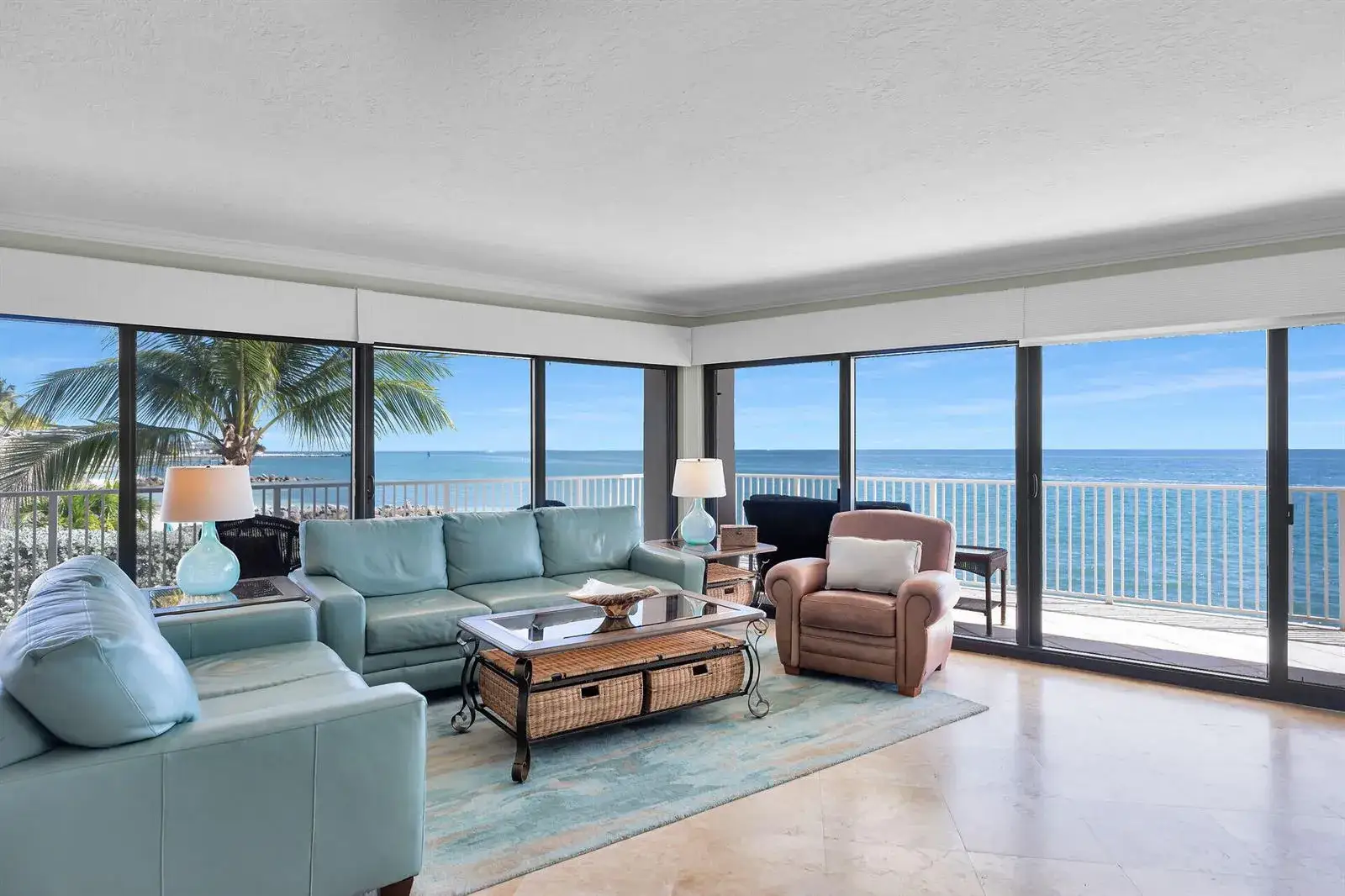 2 bedroom 2 bath Residential for sale at 1133 W Ocean Drive # 17, FL 33050
