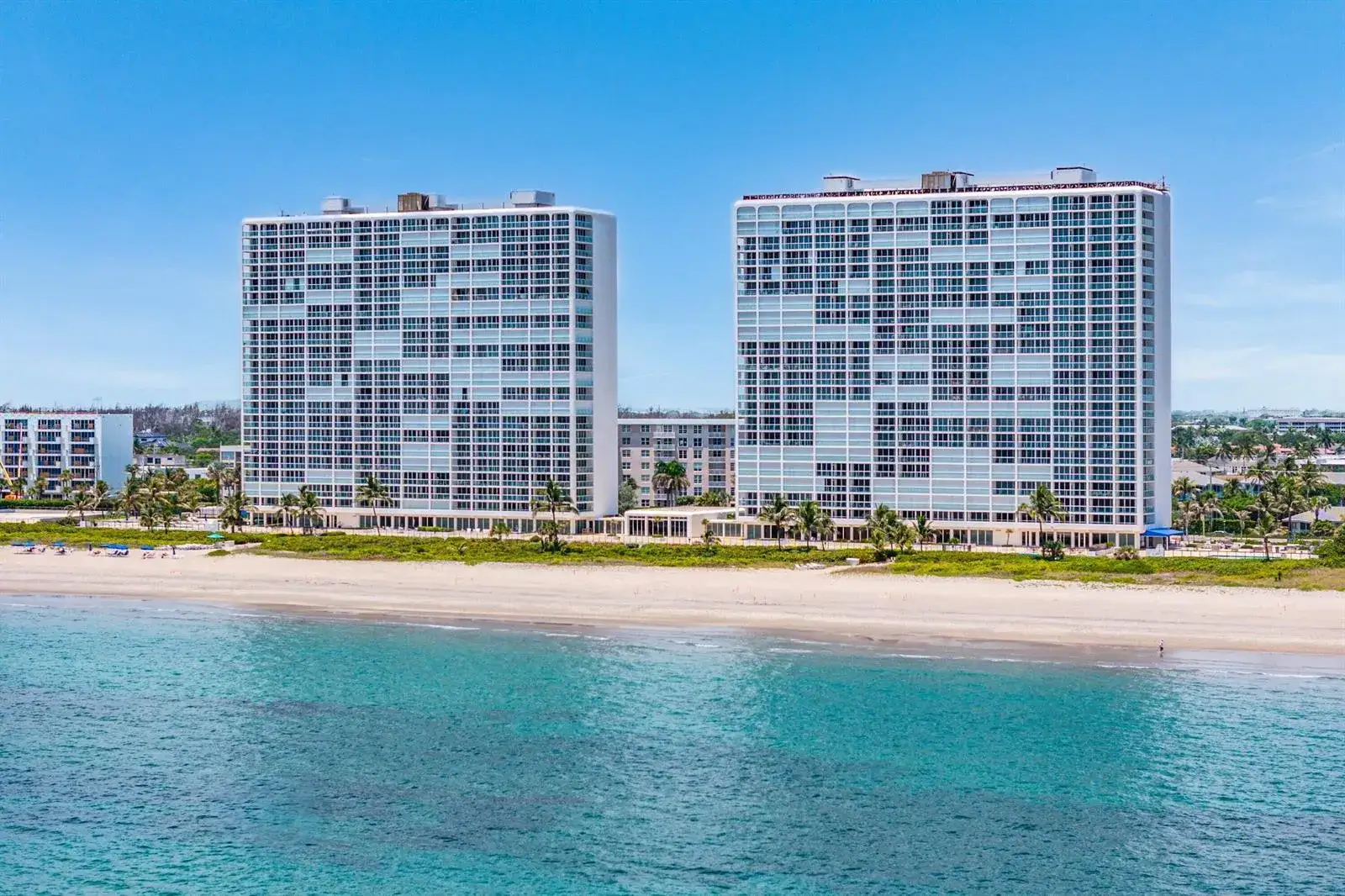 2 bedroom 2 bath Residential for sale at 2800 S Ocean Boulevard # c, Boca Raton FL 33432