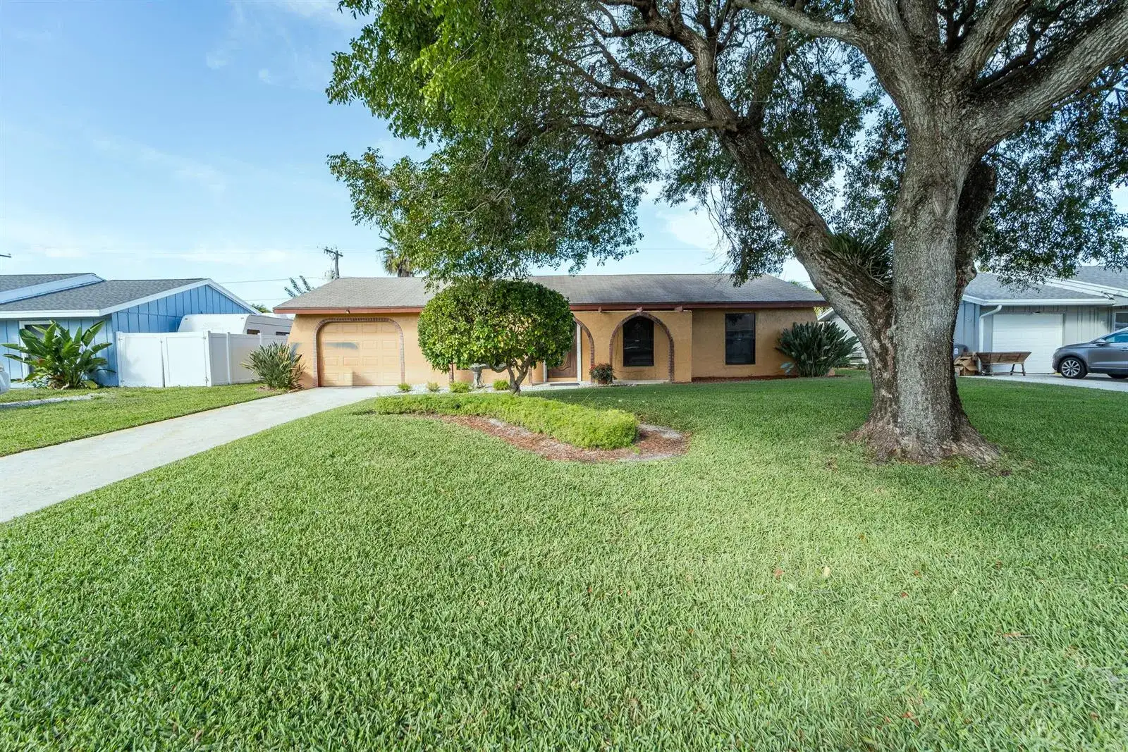 3 bedroom 2 bath Residential for sale at 3753 Coelebs Avenue, Boynton Beach FL 33436
