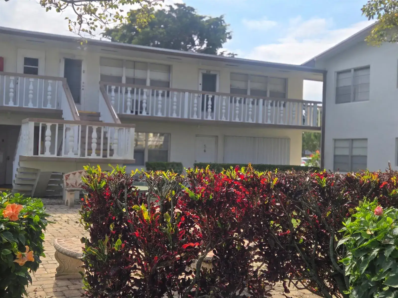 1 bedroom 1 bath Residential Lease for rent at 17 Cambridge A, West Palm Beach FL 33417