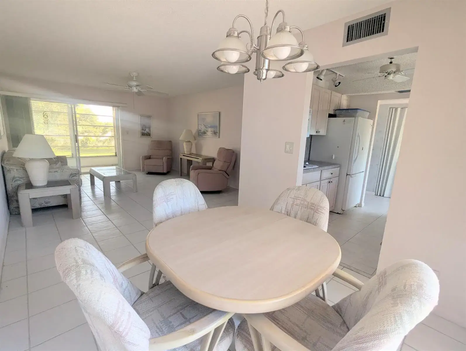 2 bedroom 2 bath Residential Lease for rent at 2 Golfs Edge # D, West Palm Beach FL 33417
