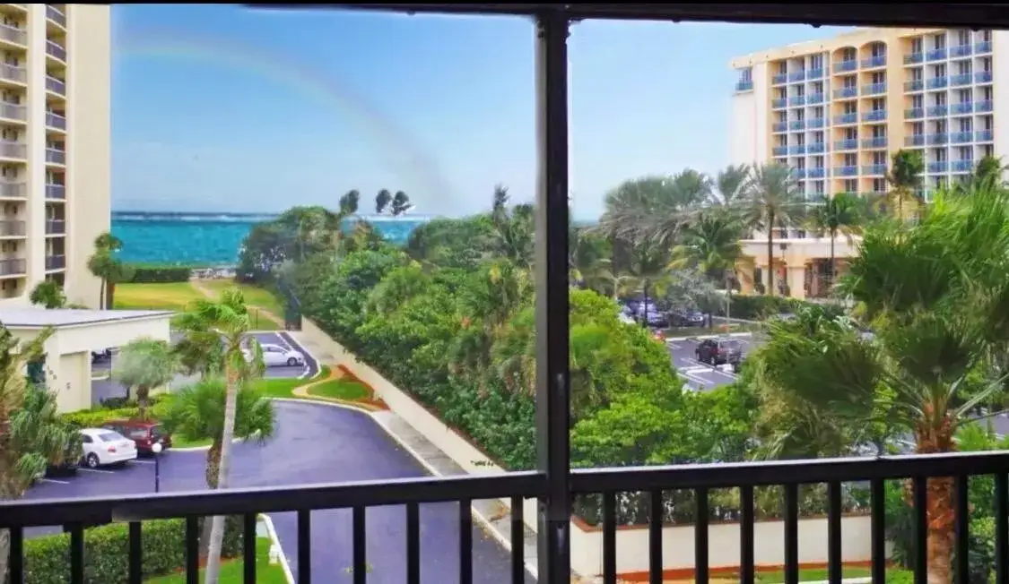 2 bedroom 2 bath Residential for sale at 500 Ocean Trail Way # 305, Jupiter FL 33477