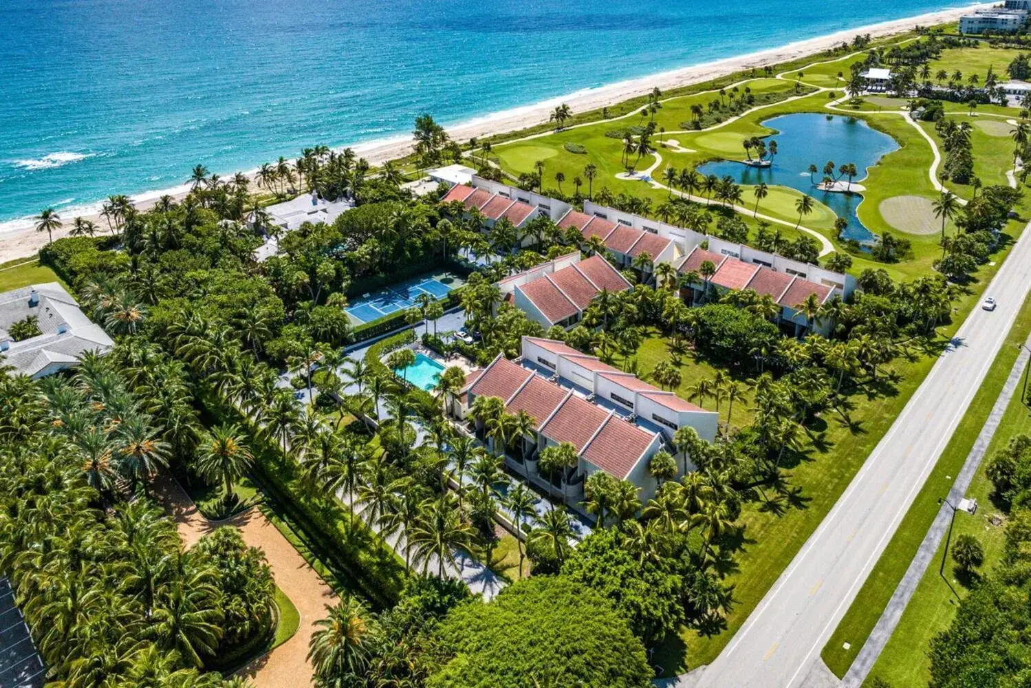 3 bedroom 2 bath Residential Lease for rent at 2335 S Ocean Boulevard # C9, Palm Beach FL 33480