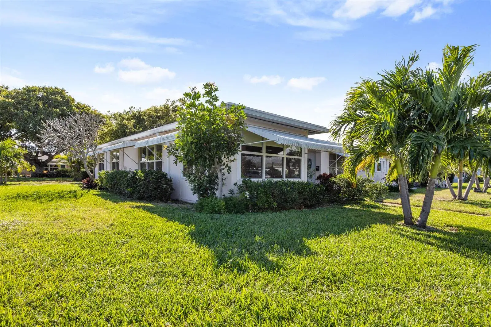 2 bedroom 2 bath Residential for sale at 200 South Boulevard # A, Boynton Beach FL 33435