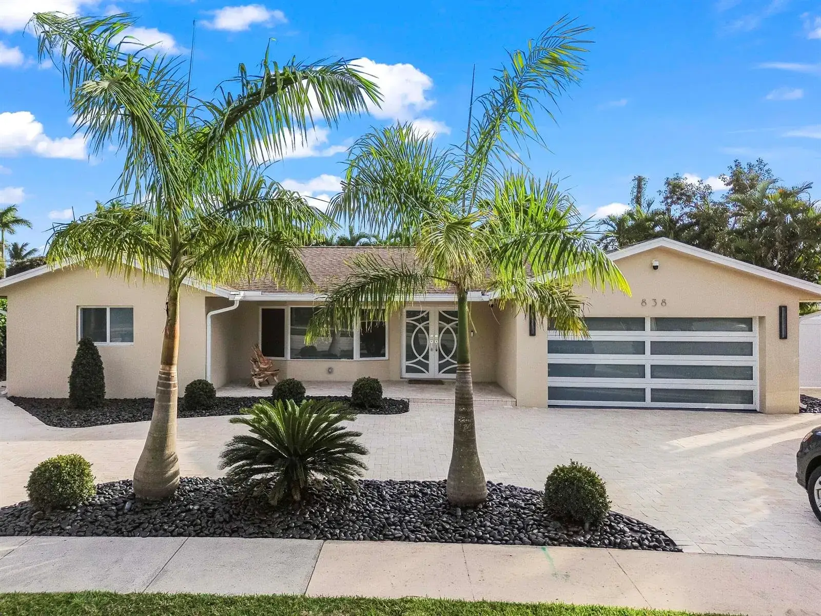 2 bedroom 2 bath Residential for sale at 838 W Palmetto Park Road, Boca Raton FL 33486