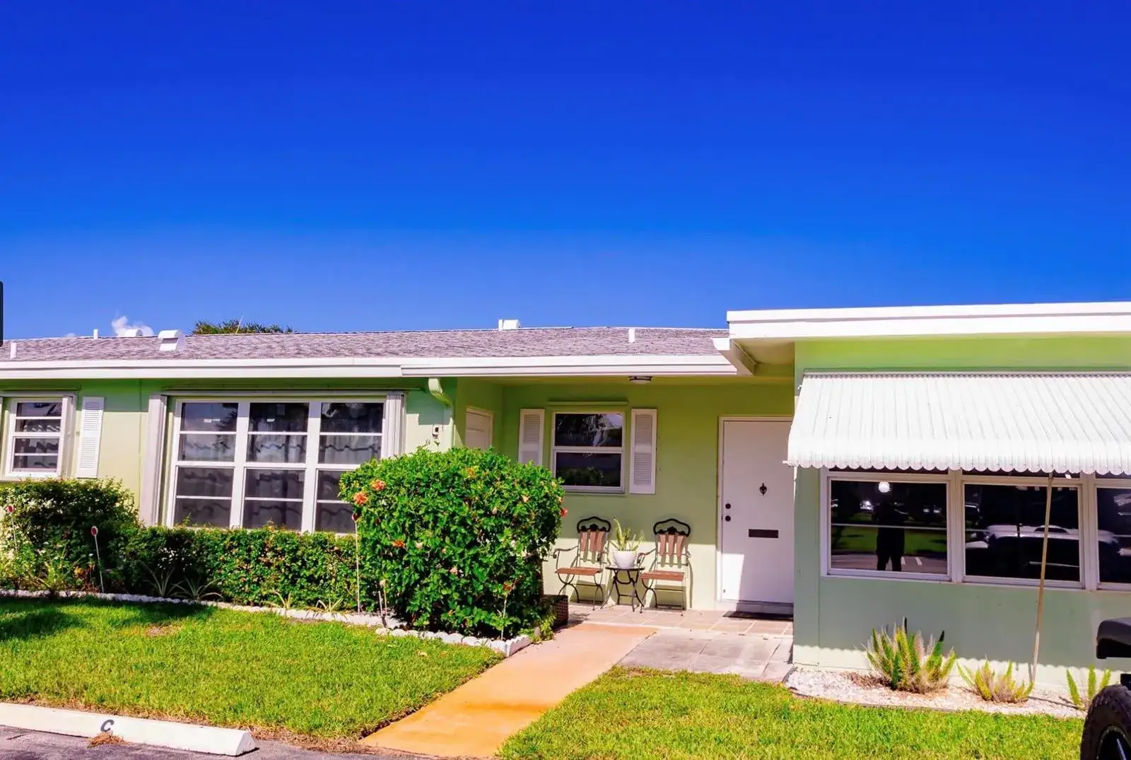 1 bedroom 1 bath Residential Lease for rent at 3240 Ridge Hill Road # C, Boynton Beach FL 33435