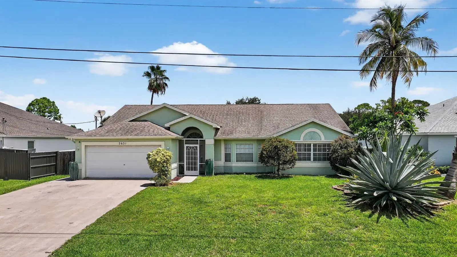 3 bedroom 2 bath Residential for sale at 2631 SW Fair Isle Road, Port St. Lucie FL 34987