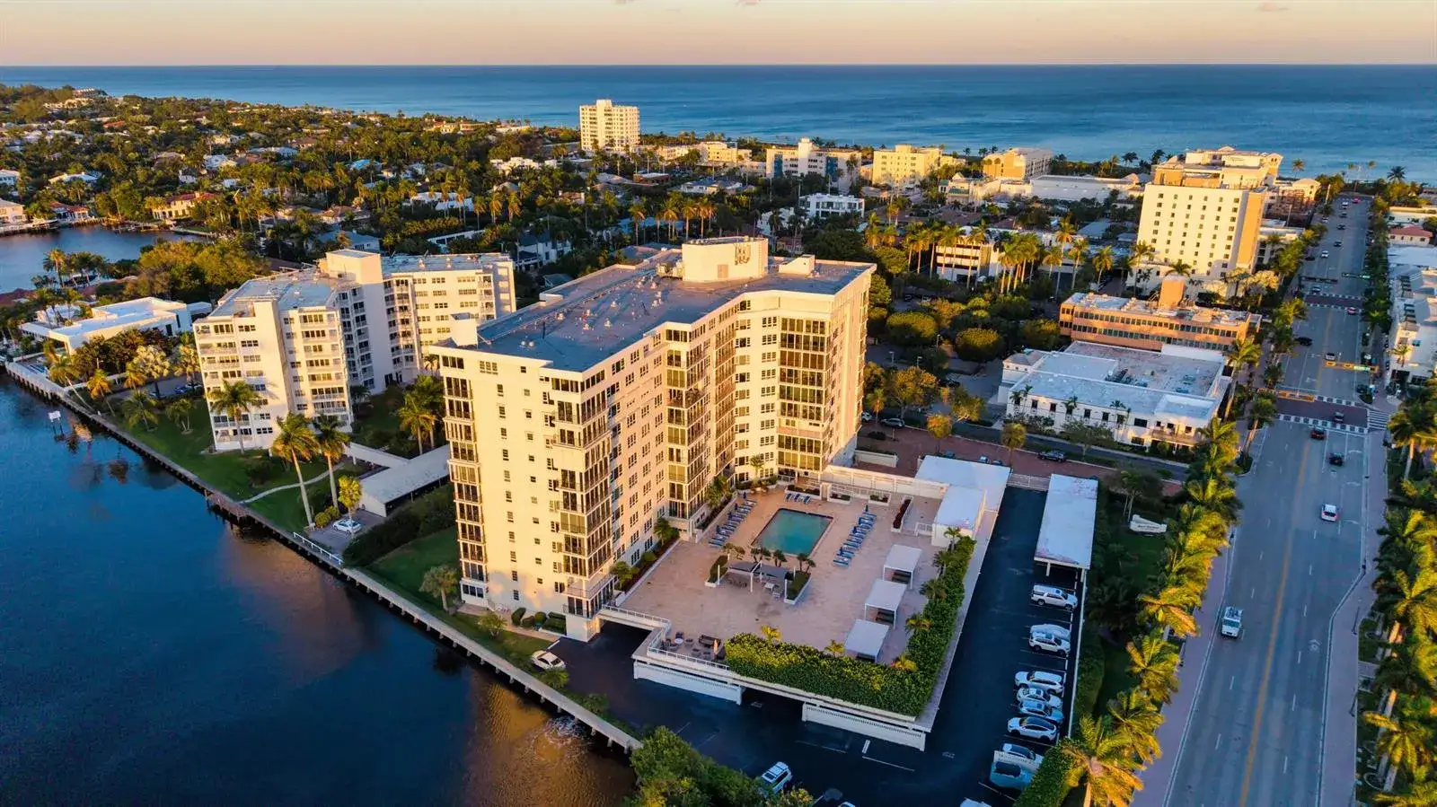 3 bedroom 3 bath Residential for sale at 50 East Road, Delray Beach FL 33483